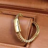 Pulsera de cadena dorada de cadena N1T2 para hombres y mujeres acero inoxidable Curban Cuba Bangle Hip Hop Turny Muñeco Joya de joyas NUEVA 2023 D240419