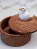 Dekorativa figurer Swan Jar Storage Box Pure Handmased Whole Wood Carved Tea Retro Japanese Style Gift Giver Characteristic