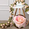 Fleurs décoratives vigne rose artificielle floraison en plastique rotin chaise de plafond de climatisation