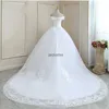 Vestidos de noiva Aplique o botão de renda aplicado em camadas de travessuras de costas vestidos de noiva vestidos de Novia Robe de Mariage