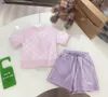 Fashion Baby Tracksuits Mädchen kurzärmeliger Anzug Kinder Designer-Kleidung Größe 100-160 cm Pink-und weiße Streifen T-Shirt und Shorts 24APRIL