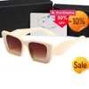 Heren Zonnebrillen Designer Zonnebril voor Dames klassieke bril bril Goggle Outdoor Beach Zonneglazen Optionele driehoekige handtekening 6 kleuren zonnebril rtyyui