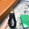 Chaussures robe claire luxe en cuir masculin Business British Sole épaisse semelle relâchée petit classique True