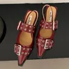 Повседневные туфли женские квартиры 2024 Летняя весенняя пряжка женская роскошная сандалии мода Уочненные пальцы дамы