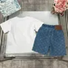 Classici per bambini tracce di sedie per ragazzi abiti a maniche corte abiti da design per bambini taglia da 100-160 cm maglietta da casa e pantaloncini di jeans 24pril