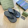 Luxury Slippers Slide Platform Shoes Designers Women Ladies Hollow Flat New Balanace Shoe Sandals Womens Slides Sandal Lovely Summer Sunny Beach Pool Slipper