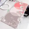 Myse podkładki nadgarstki spoczywa na podkładce Sakura Mouse Gamer Mousepads Big Gaming Mousepad Pink Flower XXL MOCE MAT 900X400 Duży klawiatura biurko do komputera Y240419