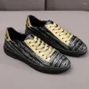 Scarpe casual uomini Black Club Party Man Lace Up Sneakers Genuina in pelle maschio Male Lac-up Flat Men's maschi