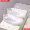 Scarpe casual stivali piccoli bianchi femminili primaverila fitta pizzo sola con muffin sportivo di pelle di pecora da papà che corre in corsa