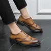 Sıradan Ayakkabı Düğün Partisi Erkekler Dantel Yukarı İş Deri Klasik Stil Oxfords Brogue Black Zapatos