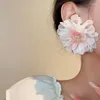 Kolczyki stadnorskie Lifefontier Biała bawełniana przędza kwiat duży kolczyk dla kobiet słodki różowy akrylowy kwiatowy biżrena panny młodej ślubnej