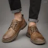 Chaussures décontractées Men de cuir authentiques Locs de marque polyvalente de style britannique