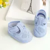 Wiosenna jesień Baby Girl Buty Dzieci Casualne trampki Sofe Sole Crib Sneaker for Girls Prints urodzony 240415