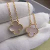 Marca de moda Clover Colar Jóias de Luxúria Colar de Designer Mulheres 18K Colar Gold Gold Jóias Ageitárias Mulheres Valentim Day Presente