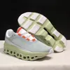 UOMINI DONNE SCARPE CUSCHI CLOUP 5 Tripli bianchi neri menta verde gery blu rosa da uomo esterno allenatori da donna Sneakers Designer Designer Dimensioni 36-45