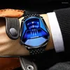 Montre-bracelets 2024 Tradage de mode de luxe Sports pour hommes Regarder un groupe d'acier décontracté Black Technology Milano Quartz imperméable Watchs Mâle