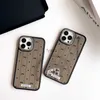 Caisses de téléphone portable Instagram Black Small Heart Arc adapté à l'iPhone 14 Promax 13 Case de téléphone 12 Miroir 15 Femme H240419
