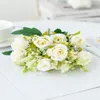 Dekorative Blumen 5 Gabeln 10 Köpfe Rose Seide Künstliche Weihnachtshochzeitstische Braut Bouquet Home Garden Decoration POFOGRAPS Requisiten