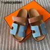 Italien chypres sandaler platt äkta läder kardborrband 7a mocka vert plattform mules brev klassiska utomhus loafers casual s