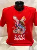 T-shirts masculins nouveaux!Bkys Mens New Lucky Charm Impression originale avec t-shirt de haute qualité de lave - RV Red J240419