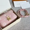 24SS Women Metis Shoule Bags Diagonal Crossbody Bag For Ladies Luxury Designer Ice Cream Pink Handbag Card Holder Outdoor Travel Walle Kxrn