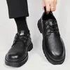 Chaussures décontractées Men Lace Up Winter Gentine Leather Fashion Business Oxford Shoe Designer Office Office