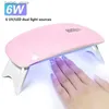 Nageldrogers 6W Mini Nail Drying Machine Portable 6 LED UV Handheld Lamp voor huishoudelijke nageldrogen en polijsten met USB -kabel Y240419PZ9N