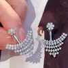 Bolzenohrringe elegante und vielseitige Schneeflockenflake Fir Tree Zirkonia Schmuck für Damen als Geschenke ihrer Freundinnen G1712