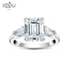 Bröllopsringar Iogou Emerald Cut Ring for Women 3-Stones Engagement Wedding Ring 925 Sterling Silver Diamond Promise Ring Luxury Jewets Gifts 240419