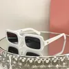 Designer M Family Herren Premium Sense Sonnenbrille Frauenquadratische Sonnenbrille Katze Augenplatte Retro Gold Schriftart Brille