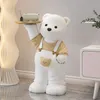 Statue di orso carino creativo Ornamenti per vassoio per pavimenti grandi ornamenti interni figurina per la casa nordica oggetti laterale decorativo 240411