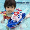 Spray Water Pool Pool Electric Boat Bathing Toys for Kids Rescue Model Fire Fireboat avec de la musique légère LED Toys pour bébé 240418