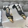 Kanal Sandal Chanellies Toe Chanells Slingbacks Chanelity Classic Cap Goatskin Womens 2tone Beige Schwarze Block Heels Pumpen Schuhe Vintage ineinandergreifende Mary Jane