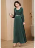 Robes décontractées Luxury Green Satin Long Robe pour femmes Filles crayons