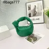 Bolsas tecidas Jodie Mini Bag da bolsa de rede elegante e simples do mesmo estilo axtulpe feminina de futebol com logotipo com logotipo