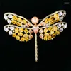 Broches Luxe Micro-Inlid Zircon Dragonfly para mujeres creativas elegantes accesorios de peluche de agua dulce alfileres regalos a amigos