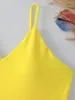 Kvinnors badkläder 2024 Solid Asymmetric Swimsuit Womeon One Piece Yellow Female Beachwear Bathers Bathing Swimming Swim Suit