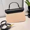 Le nouveau sac crossbody de la créatrice enveloppe de mode à haut niveau de la mode LETT DE CONCEPTION DE LA ZIPPE SAG EXQUISITE 7A Qualité Interior Multi-couches Sac Sac Taille 24 * 15 * 11cm