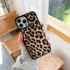 Mobiltelefonfodral Lyxvarumärke 3D Sexig Leopard Snake Crocodile Skin Telefonfodral iPhone 12 Mini 11 13 14 Pro XS Max X XR 7 8Plus Cover J240418