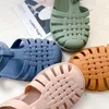 Sandalet Bebek Gladyatör Sandalet Sıradan Nefes Alabilir İçi Dürüst Out Roman Ayakkabı Pvc Yaz Çocuk Ayakkabı 2022 Plaj Çocukları Sandalet Kızlar 240419