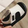 DCUE Sandaler Summer Beach Sandals for Boys Korean Style 2024 Fashion Children Footwear Pu Leather Anti-Slippery Soft-Soled Kids Shoes 240419