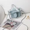 Axelväskor 2024 Spring Summer Fashion Women's Transparent Square Sling Bag Cool PVC Messenger Mobile Sweet Lady Sac