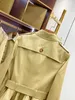 Trench da donna Designer Designer Doppibocchette femminile a doppio petto di pieghe a vento a vento Miele Colore Ryx7