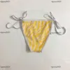 Tasarımcı Mayo Kadın Marka Kadın Giyim Yaz Trailsuit Moda Soyut Mektup Baskı Logo Bayanlar Seksi Bikini 19 Nis