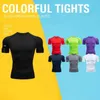 Heren T -shirts 3 -stuk heren Compressie T -shirt Set voor fitness lopende en strakke passende kleding Mens Gym Sports Top met snel drogende uitslag in zwart en J240419