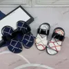 Jongens strap sandalen haaklus dikke papa sandaal gesp bokt bordje borduurglaasjes slippers muilezel flip flops leerling voorschoolse peuter kinderen merkontwerper zomerschoenen