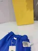Beliebte Baby-Tracksanzuiten Jungen kurzärmeliger Anzug Kinder Designer Kleidung Größe 100-160 cm UFO Muster gedrucktes T-Shirt und blaue Shorts 24April