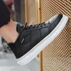 Chaussures décontractées baskets en cuir hommes confortables qualité coréenne