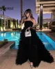 Вечеринка платья Cermae Black Ruffled Tulle Prod Long a Line от плечевого многоуровневого пола вечернее платья Формальное платье