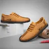 Scarpe casual clohoo industria resistente agli uomini esterni non slip per arrampicarsi su trekking maschile in pelle leggera in pelle morbida a pizzo morbido